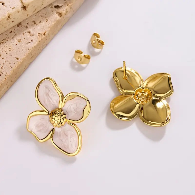 ✨ARETES FLORAL- Diseño floral, resistentes, hipoalergénicos y con un brillo que nunca se apaga